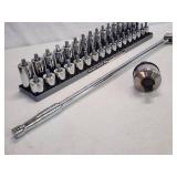 Complete 1/2-inch Metric Socket Set with Breaker Bar