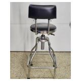 Craftsman Adjustable Height Shop Stool