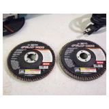 Makita Electric Grinding / Cutting Tool