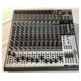 Behringer XENYX 2442FX Mixer