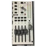 Behringer XENYX 2442FX Mixer
