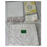 Vintage Linens - Tablecloths, Runners, Napkins