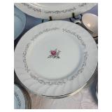 Royal Swirl Fine China Set from Japan - 8 Place Settings