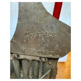 Geerpres "Floor- Knight" Vintage Galvanized Wringer and Bucket System