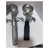 5 Vintage Ice Cream Scoops