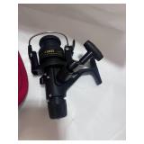 Shimano 1000R Fishing Reel and Red Rapala Visor NEW