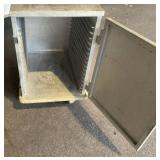 Lockwood ENCLOSED Holding Cabinet On Caster 21 x 27.5 x 27.5
