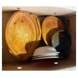 Lot of fajita trays, bowls, and cast iron skillet