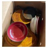 Lot of fajita trays, bowls, and cast iron skillet