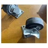 5" swivel caster locking