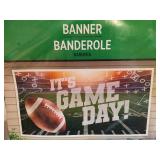 Large Lot of Green Bay Packer Plastic Cups and Game Day Banner
