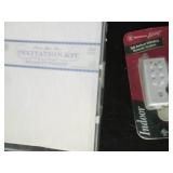 Variety of wall paper boarders, inv...