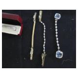 Nice variety of costume jewelry inc...