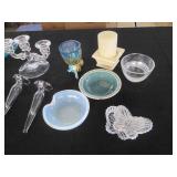 Variety of assorted vintage glasswa...
