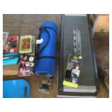 Lot of assorted personal exercise g...