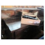 Very sturdy hardwood 6-drawer dress...