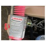 6-gallon Shop-Vac with hose, Libyan...