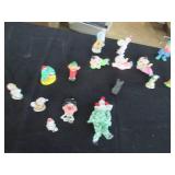 Wide variety of Clown decor...