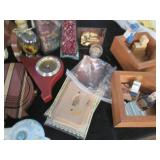 Large collection of home decor and ...