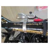 Vintage Singer sewing machine with ...