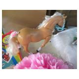 Large coloring pads, Mattel battery...