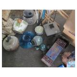 Tiki torch style pathway markers, o...