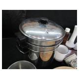 Stainless Steel pots and pans with ...
