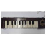 Interesting Vintage MAAS Cathedral Chimes Keyboard