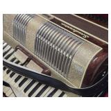 Great Looking Vintage Stradivarius Accordion w/Case - Made in Italy