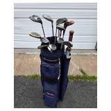 Set of Golf Clubs w/Bag