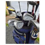 Set of Golf Clubs w/Bag