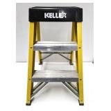 Quality KELLER 26" Fiberglass Step Ladder