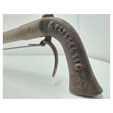 Original Antique 1900 Gopher/Varmint Grabber w/Great Pistol Style Handle