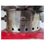Nice Vintage COLEMAN Model 200A Red Lantern w/Travel Case