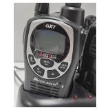 Working Pair of Midland GXT Walkie Talkie Radios w/Charging Stand / Car Charger & Manual