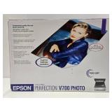 EPSON Perfection V700 Photo Printer