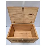 WINCHESTER Dovetailed Wood Advertising Crate w/Hinged Lid