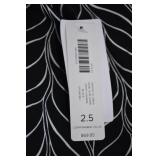 Chicos capris and cardigan. XL