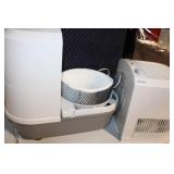 Holmes Humidifier with Adjustable Settings and Filter