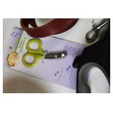 Comprehensive Pet Owners Set: Carrier, Food Bowls, and Accessories