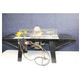 Wolfcraft Router Table 540 with Hickory 6-Piece Router Bit Set