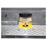 Wolfcraft Router Table 540 with Hickory 6-Piece Router Bit Set