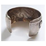Sterling Silver Unmarked Navajo/Hopi Wave Cuff Bracelet