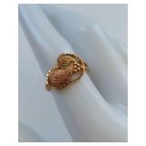 10K Multi Tone Gold Leaf Design Ring Elegant Unique Jewelry