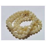 14K Gold Clasp Bead Necklace Elegant Design