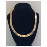 Vintage Gold Herringbone Necklace 18"