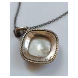 Sterling Silver Mother of Pearl Pendant Necklace