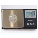 Vintage 1930s White Gold Band Marked 18k, Tests 14k+