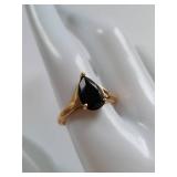 Elegant 14K Gold Ring with Pear Shaped Black Onyx Gemstone Size 10.25