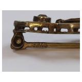 Antique Ford Perry Co Brooch Jewelry with Intricate Floral Design